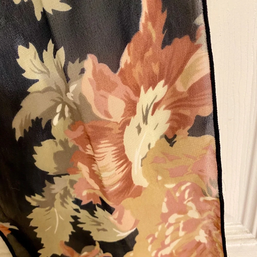 2 Scarves 1 Square Blue Yellow Paisley Scarf 1 Thin Gray Pink Floral Scarf